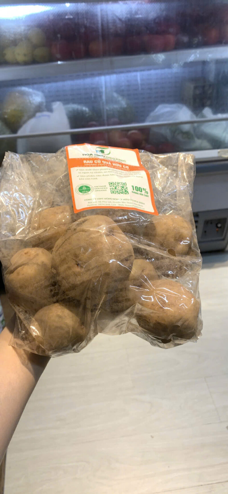 khoai tay vang huu co hoa binh