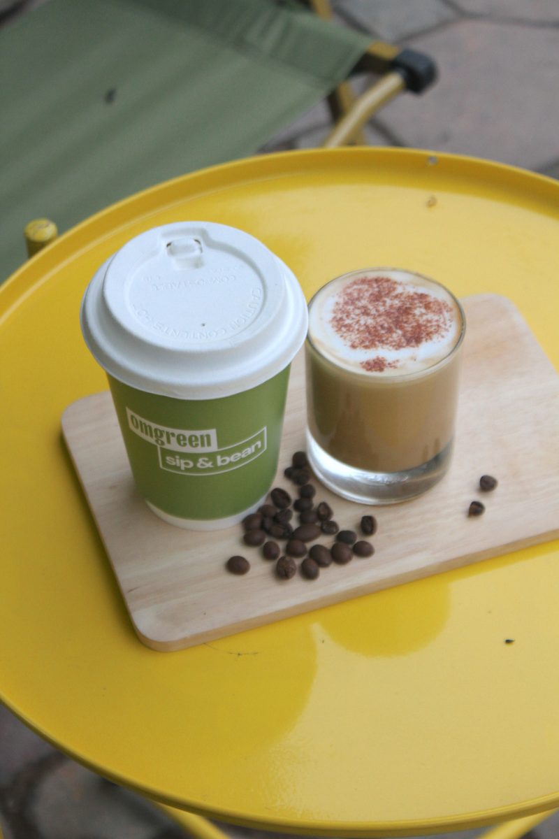 Café Latte hữu cơ – Sự hòa quyện tinh tế giữa espresso đậm đà và sữa tươi béo mịn, mang đến hương vị dịu nhẹ, ấm áp và tràn đầy năng lượng
